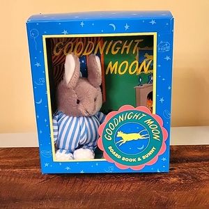 Goodnight Moon Boxed Set